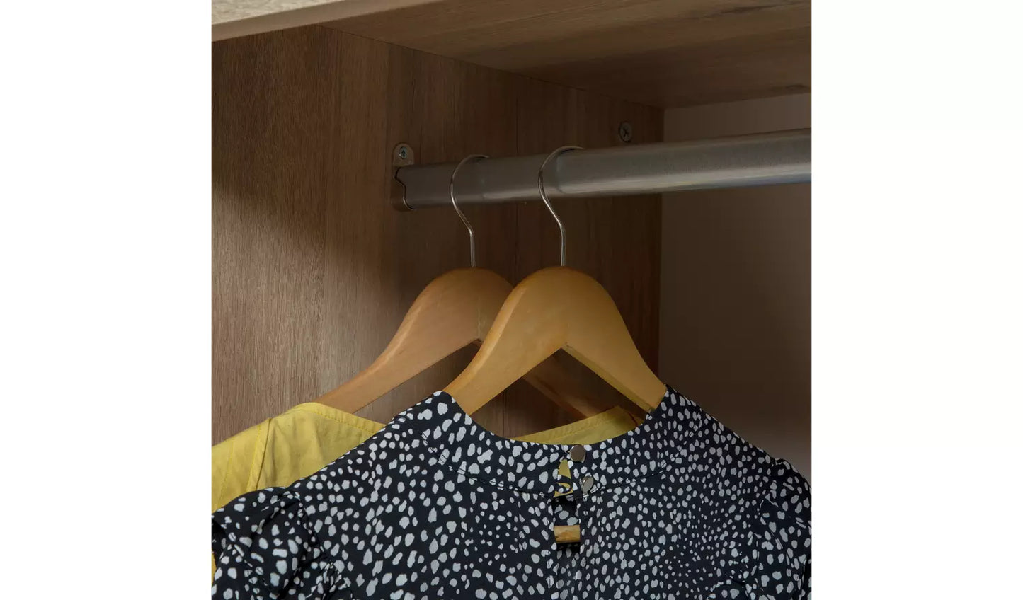 Jenson 3 Door 4 Drawer Wardrobe - Oak Effect