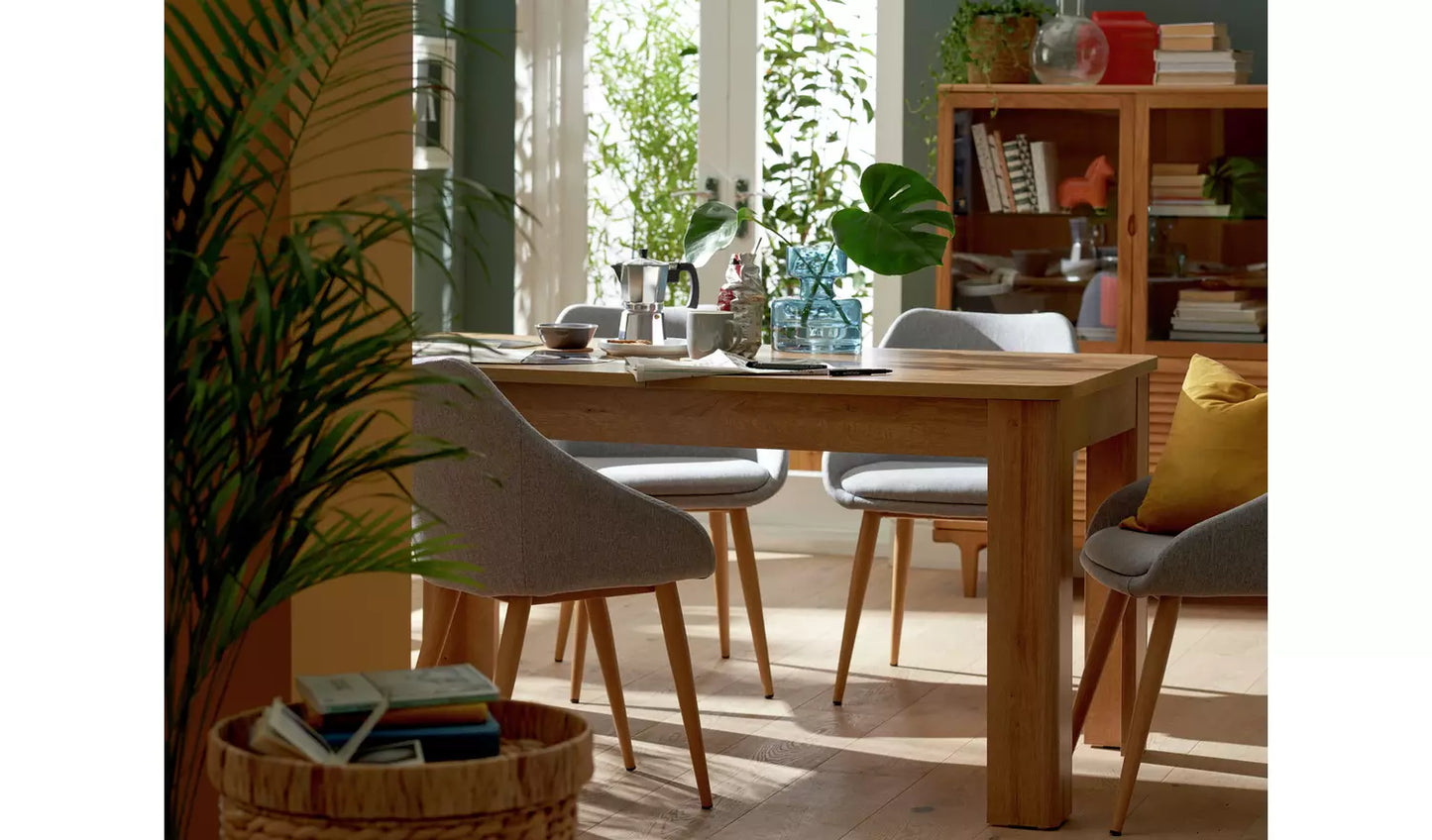 Miami Curve Extending Oak Effect Dining Table