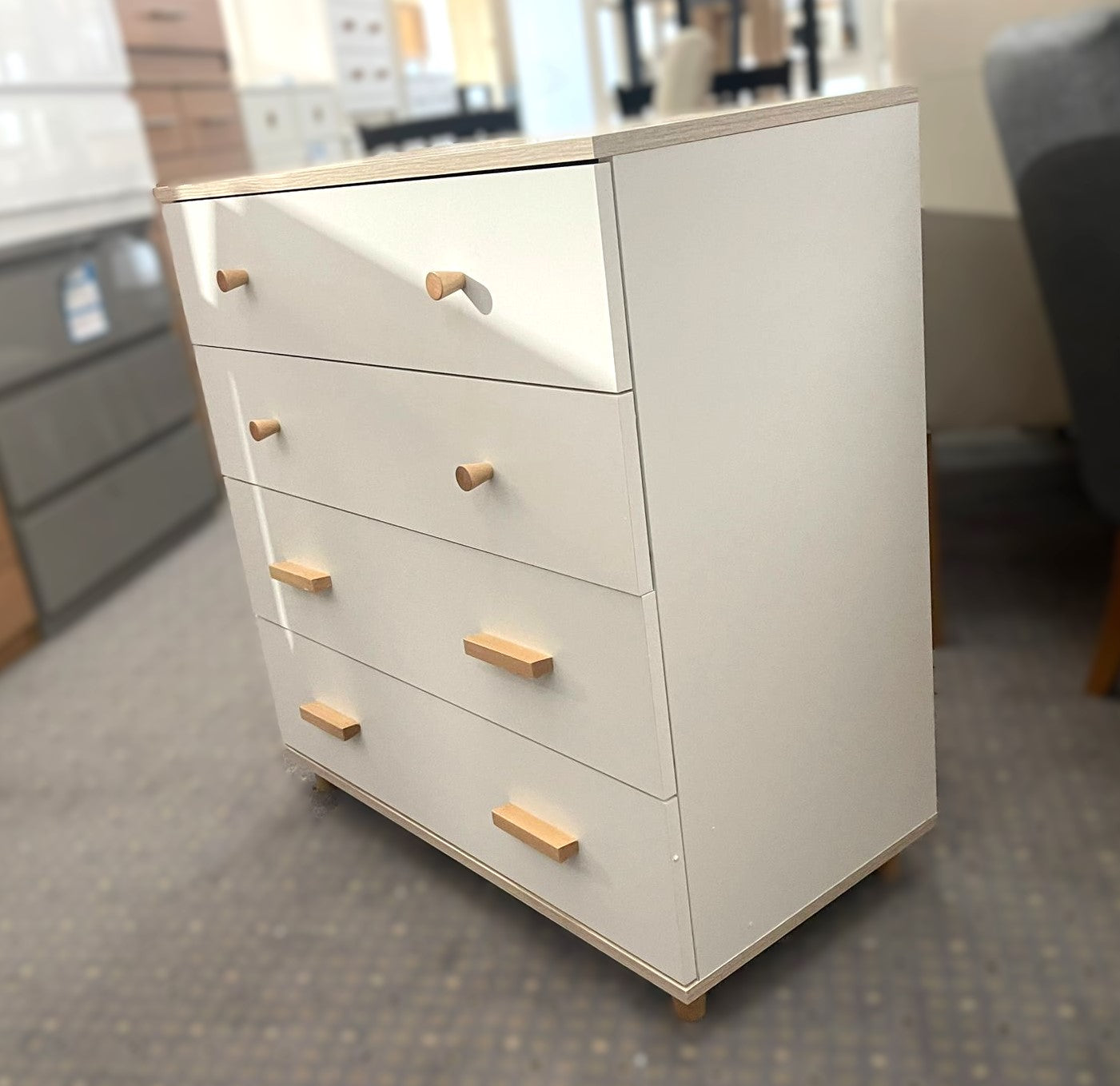 Assembled Habitat Melby 4 Chest of Drawers - White and Acacia