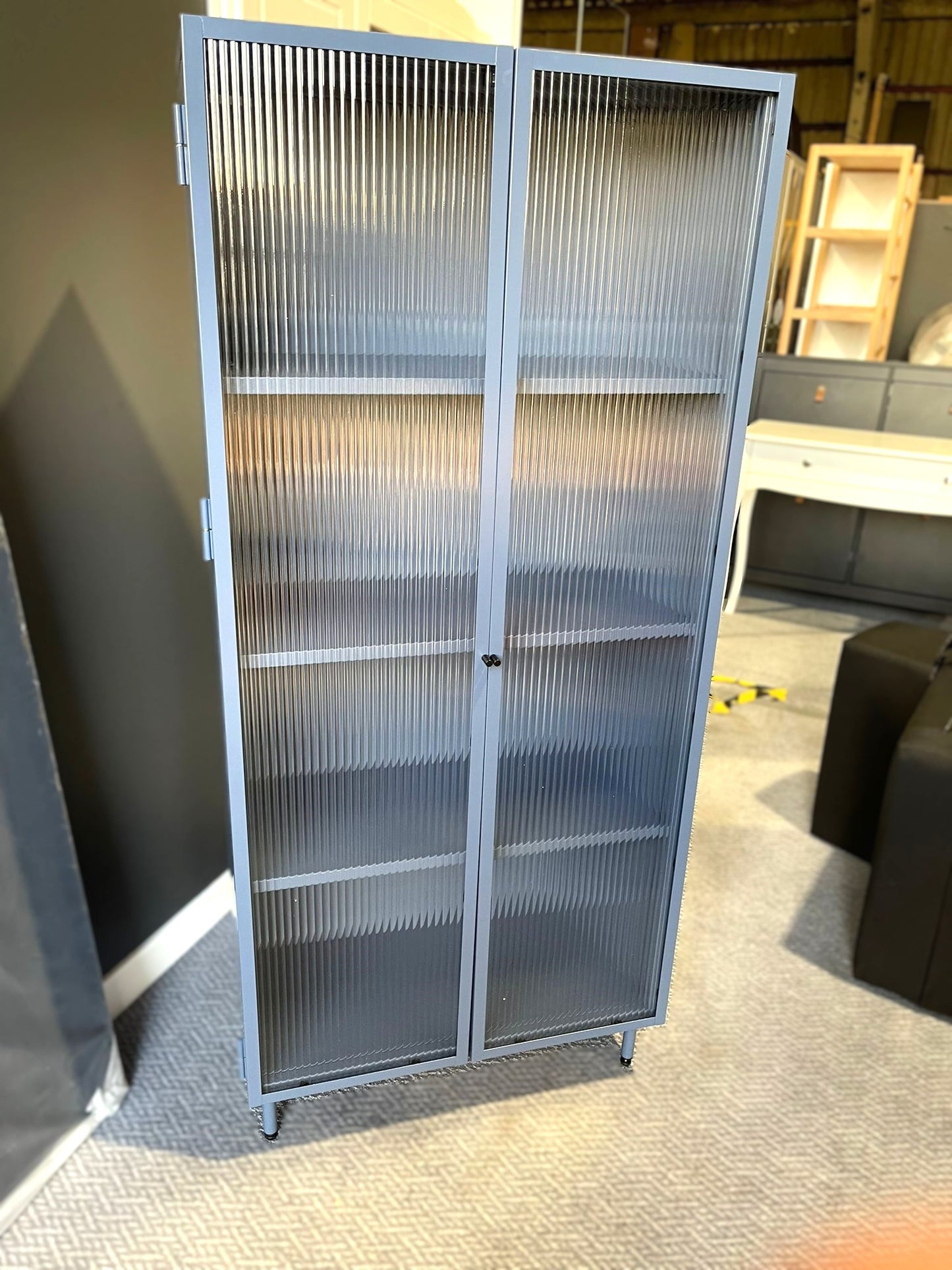 Assembled Habitat Morillo 2 Door Glass Display Cabinet - Blue
