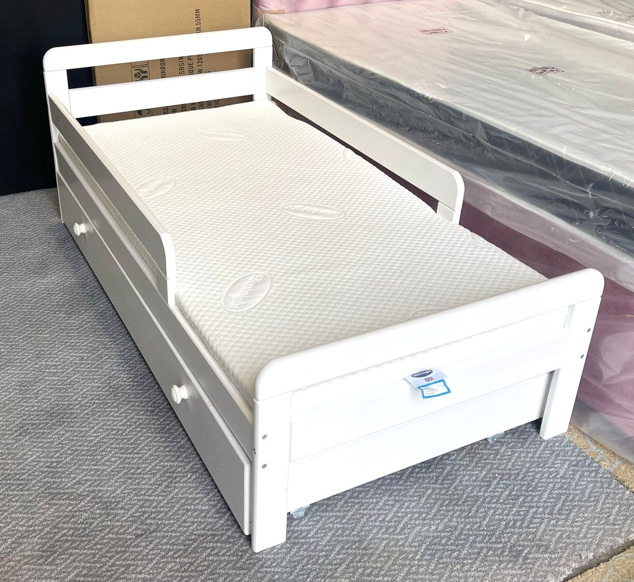 Assembled Habitat Ellis Toddler Bed, Drawer & Kids Mattress - White