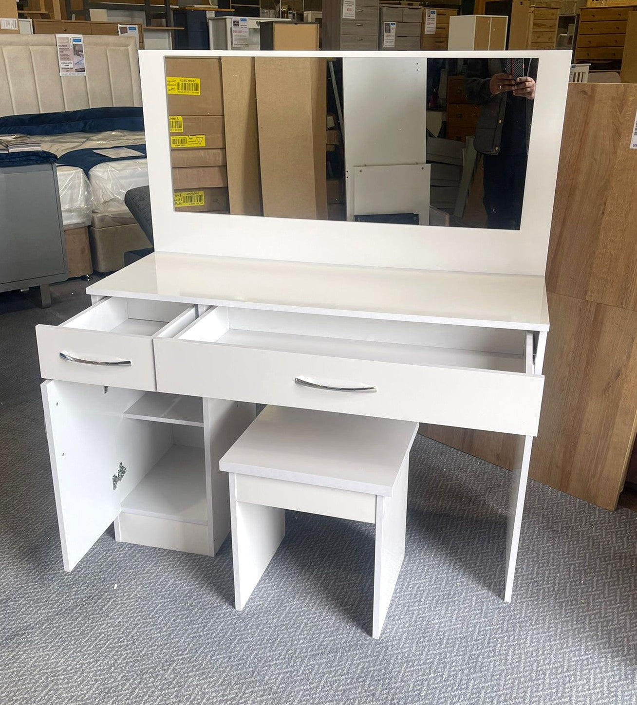 New White Gloss Dressing Table Set