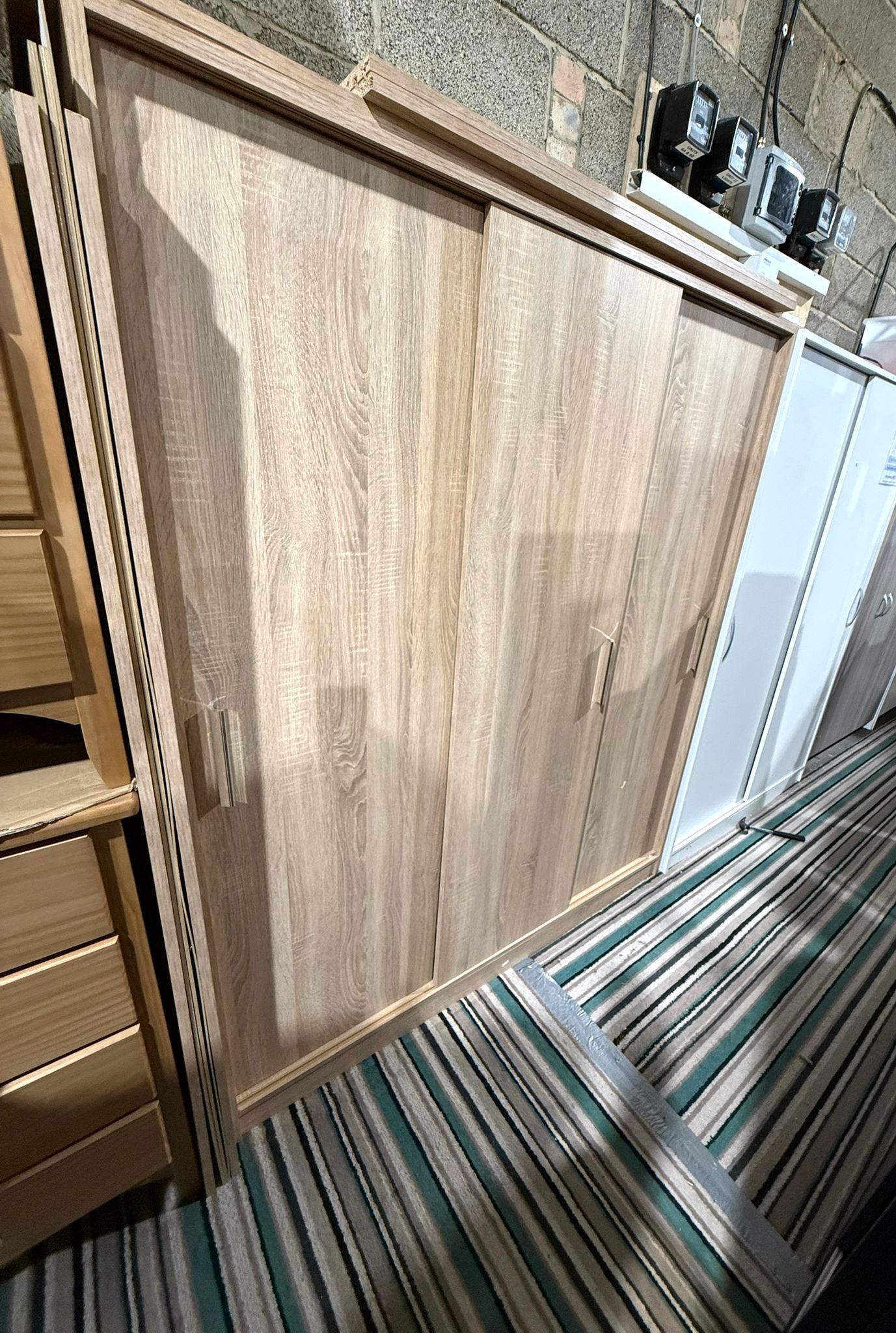Assembled Nova 3 Door Sliding Wardrobe - Oak