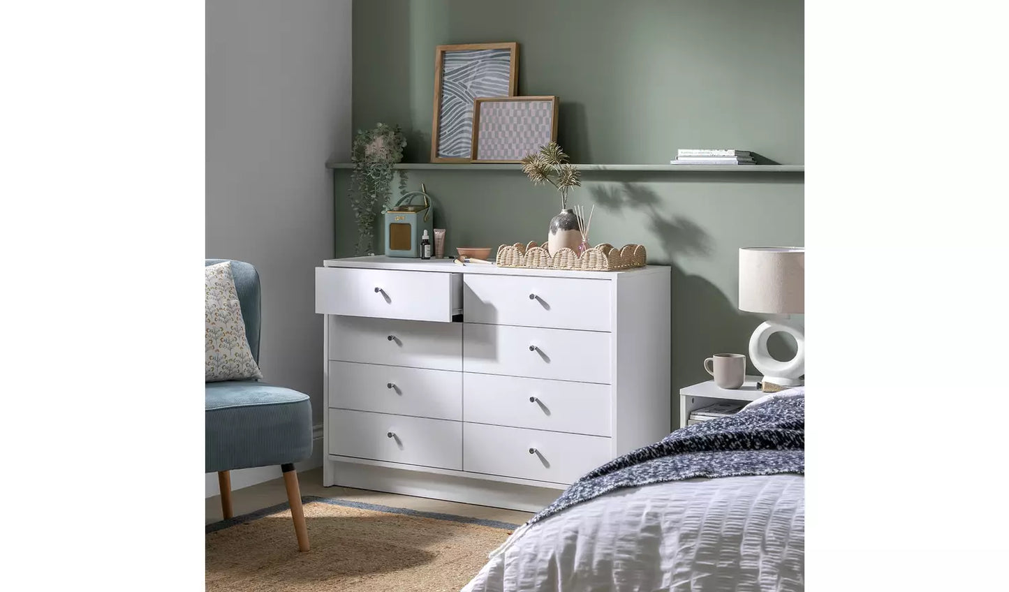 Ready Assembled Malibu 4 + 4 Drawer Chest - Oak Effect