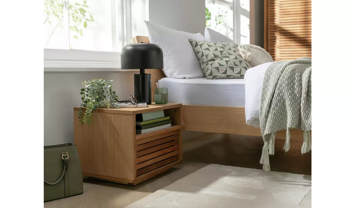 Assembled Habitat Max Oak Bedside Table - Oak