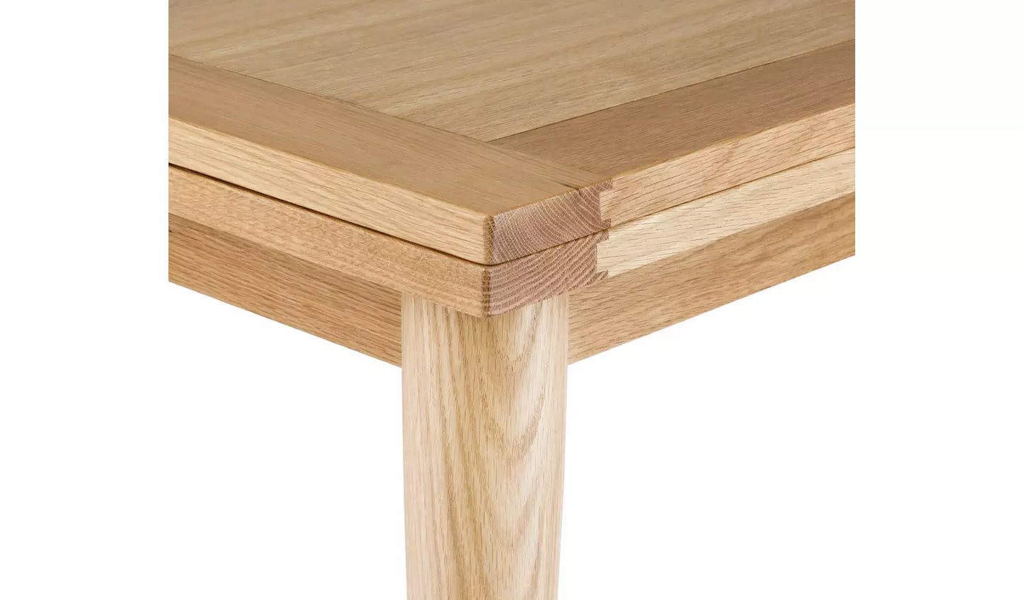 Habitat Lincoln Oak Veneer  4 - 8 Seater Dining Table