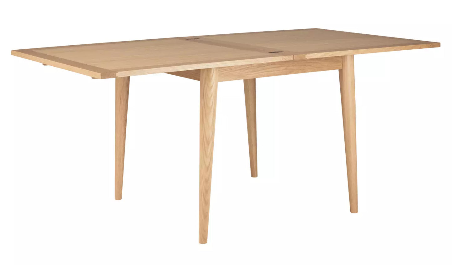 Habitat Lincoln Oak Veneer Extending  4 - 8 Seater Dining Table
