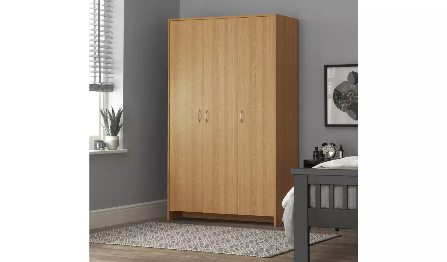 Seville 3 Door Wardrobe - Oak Effect