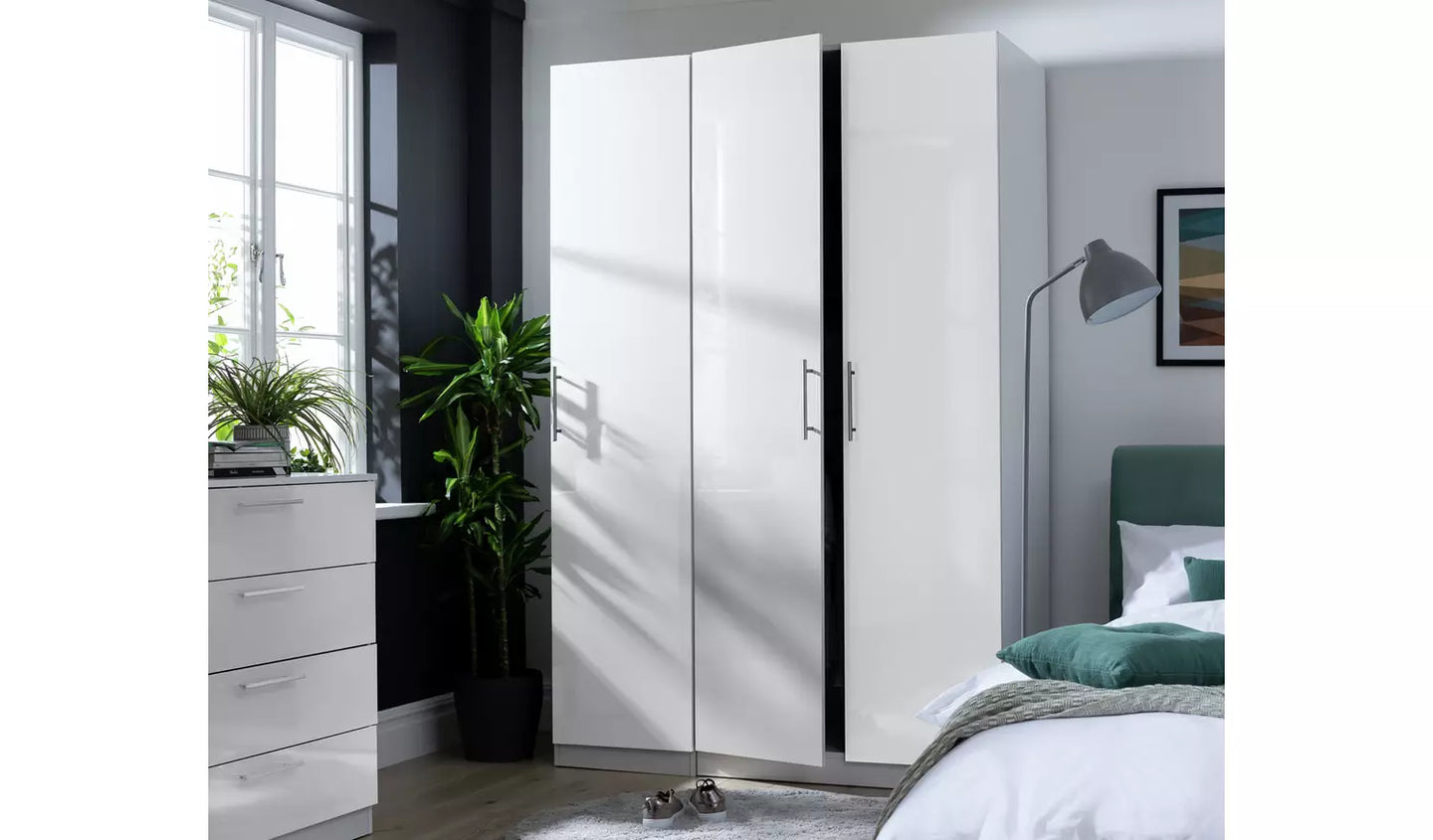 Habitat Munich 3 Door Wardrobe - White Gloss