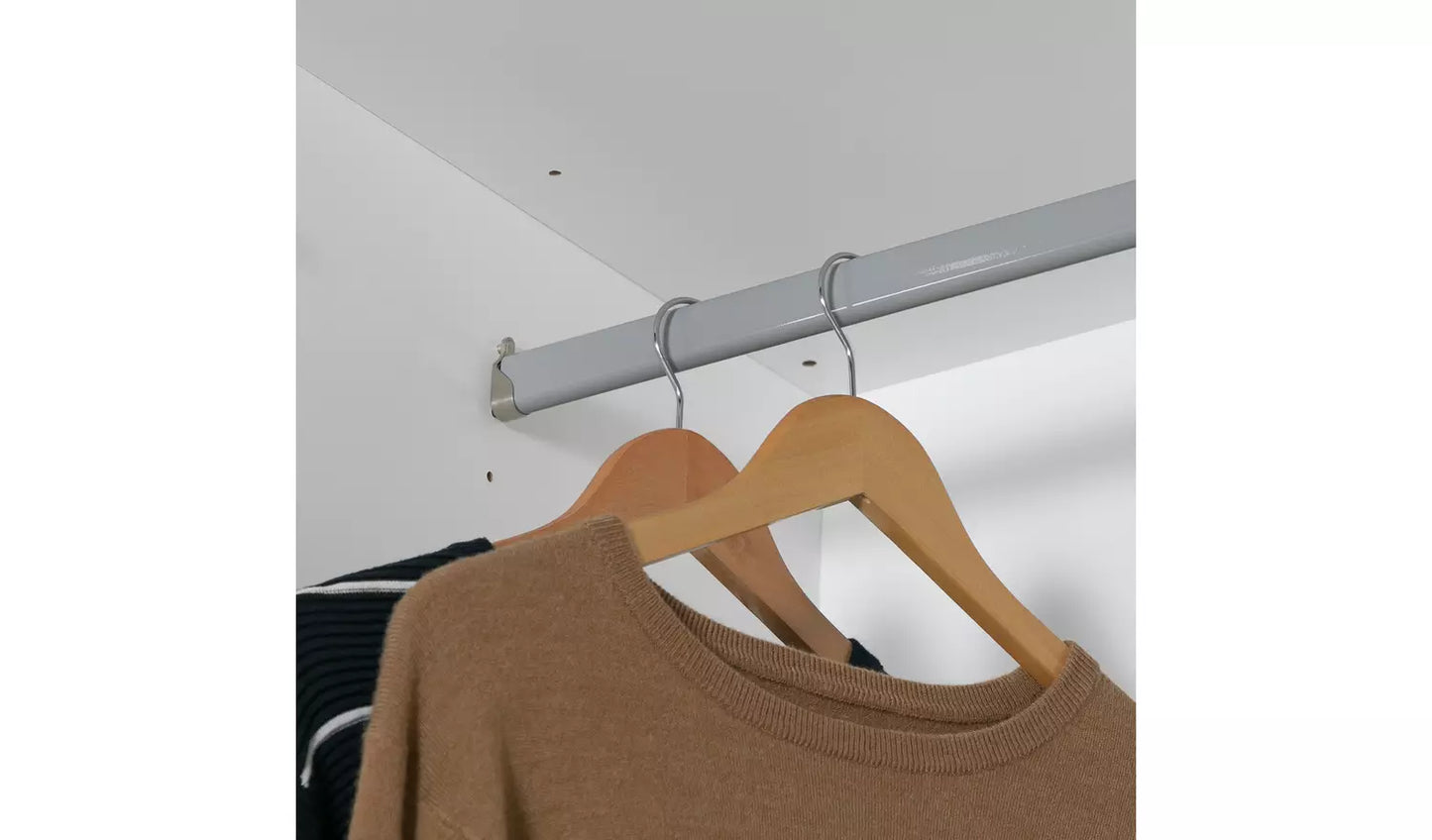 Habitat Munich 4 Door 2 Mirror Wardrobe - White (minor chip)