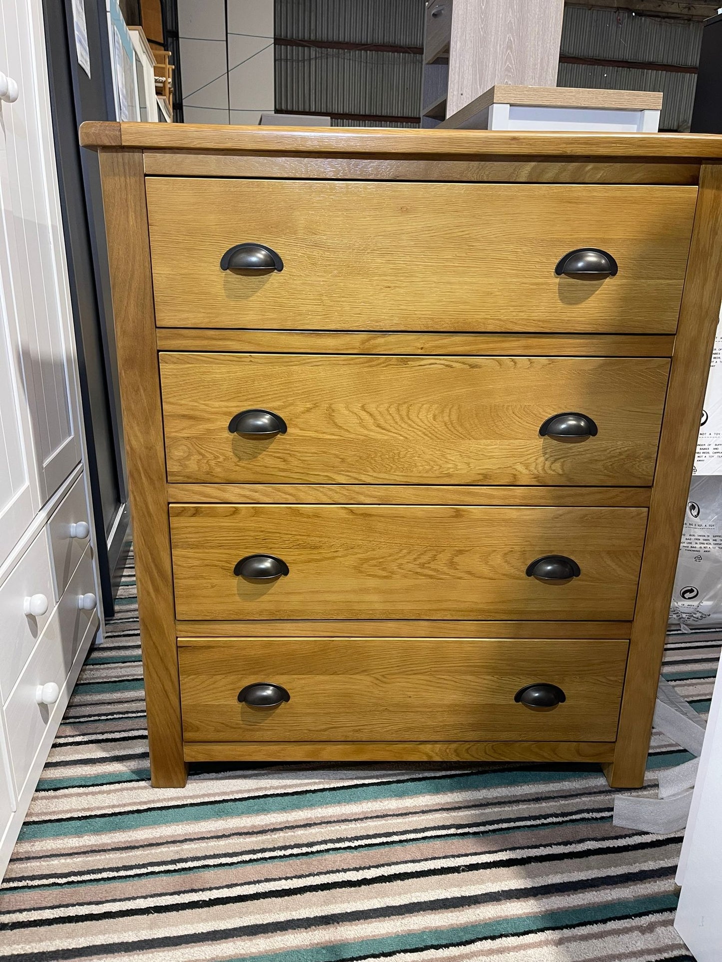 Assembled Kent 4 Wide Chest of Drawer - Oak