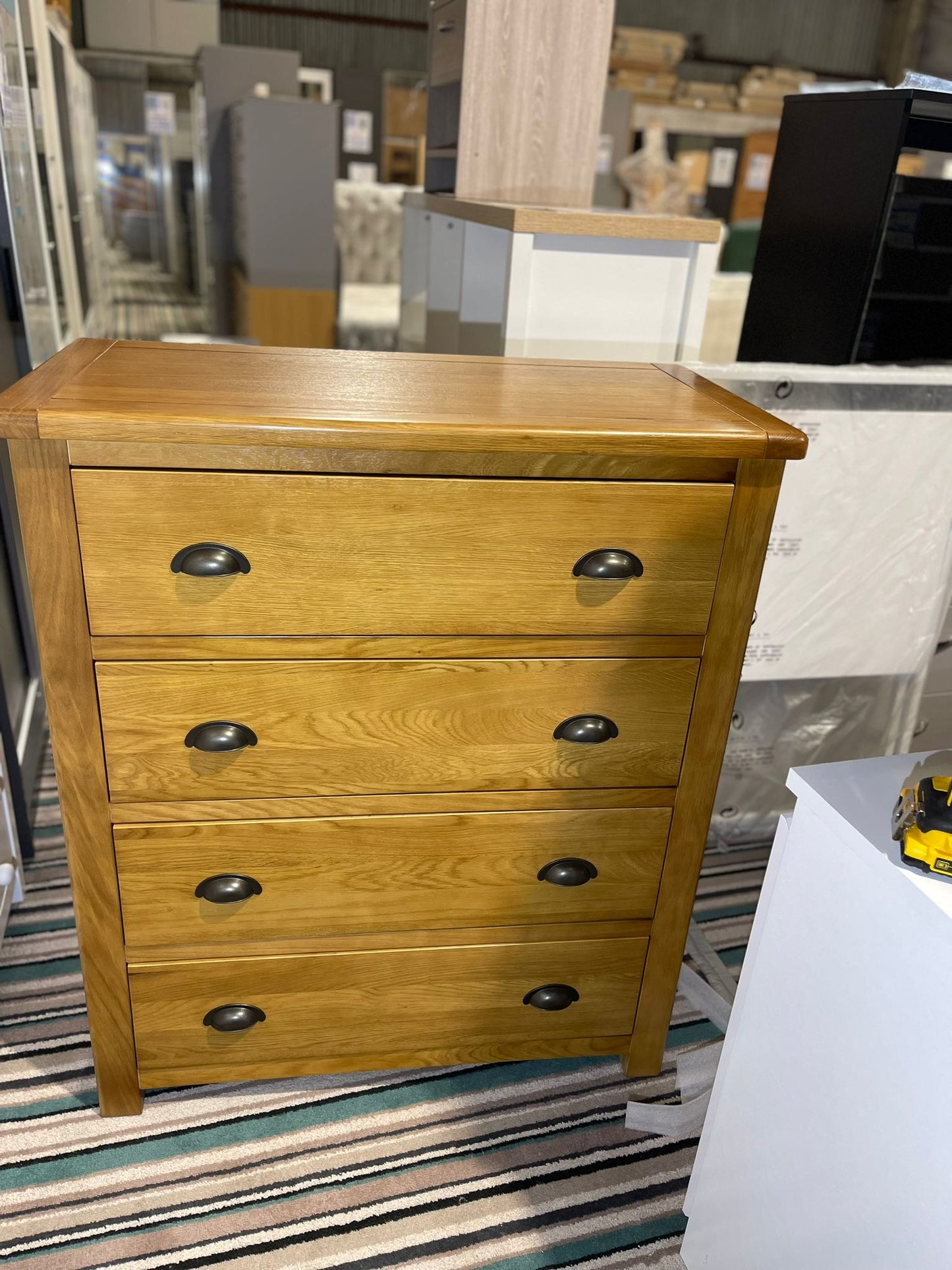 Assembled Kent 4 Wide Chest of Drawer - Oak