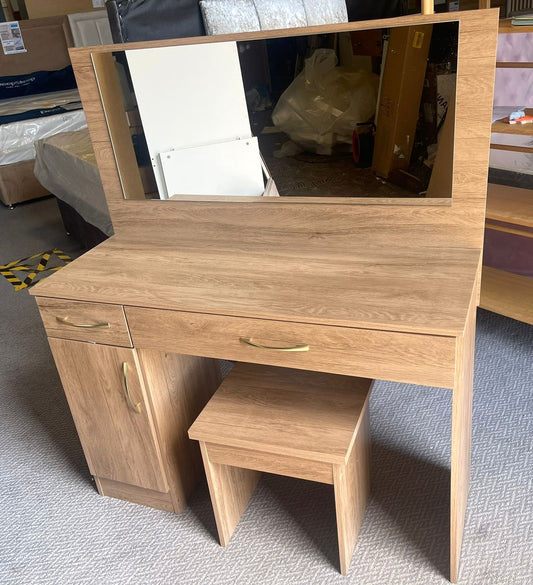 Assembled Rustic 1 Door 2 Drawer Vanity/ Dressing Table Set - Oak Effect