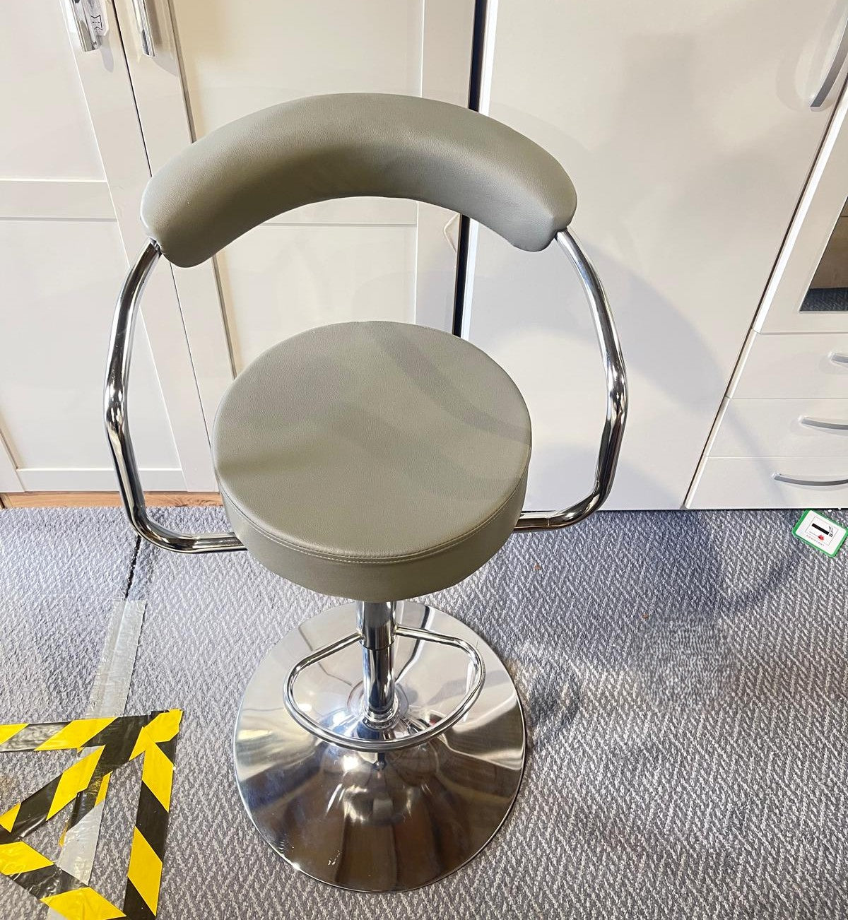 Assembled Executive Gas Lift Bar Stool - Grey