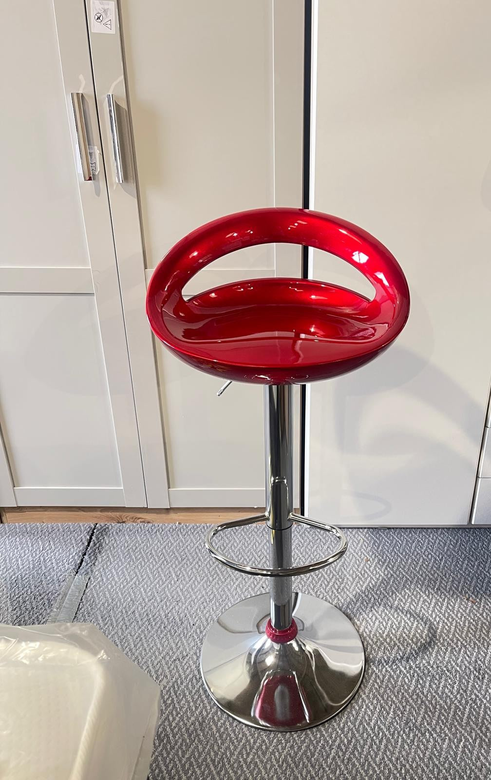 Assembled Ottawa Gas Lift Bar Stool - Red