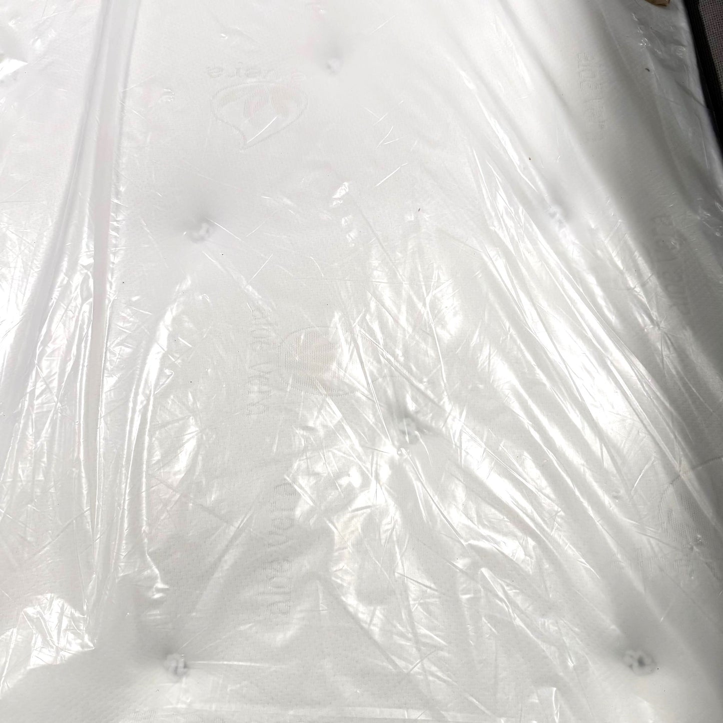 Henley Double Mattress - Medium