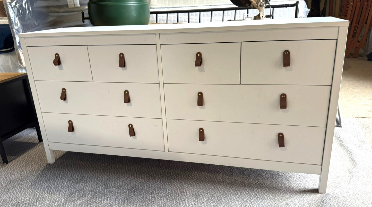Assembled Tvilum Madrid 8 Drawer Chest - White (damage)