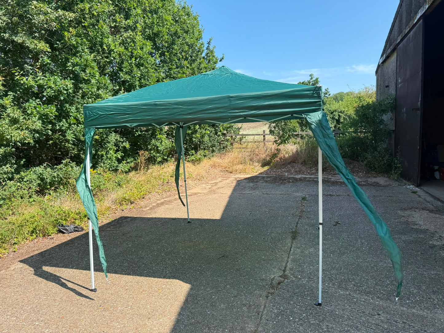 2.4m x 2.4m Pop Up Garden Gazebo - Green