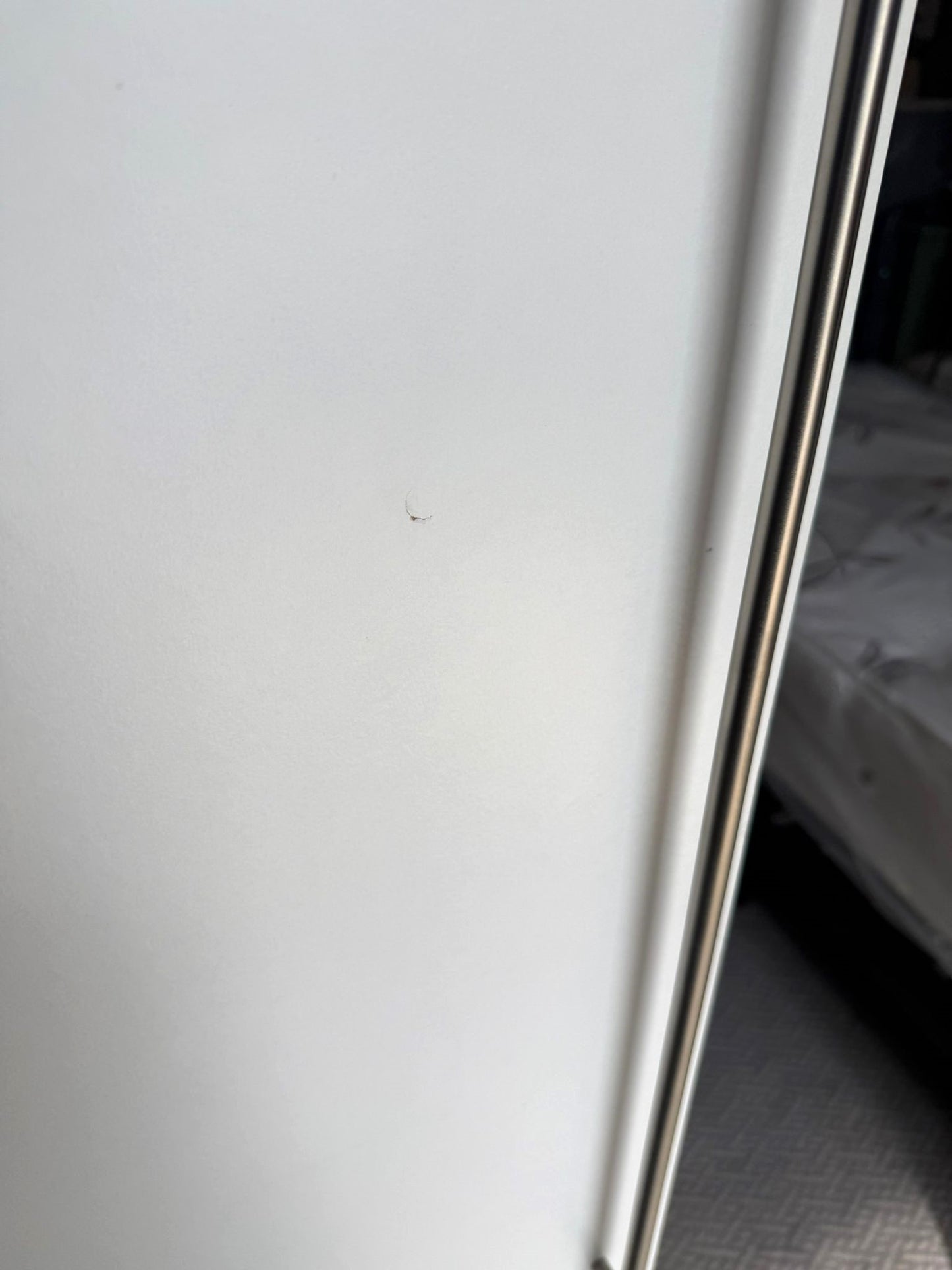 Assembled Habitat Atlas 1 Door Tall Wardrobe - White (damage)