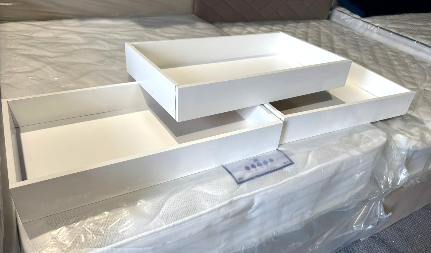 Habitat Munich 2 Door Mirror Wardrobe - White